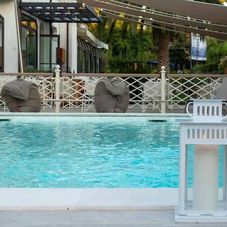 Hotel Tarabella فورتي دي مارمي المظهر الخارجي الصورة