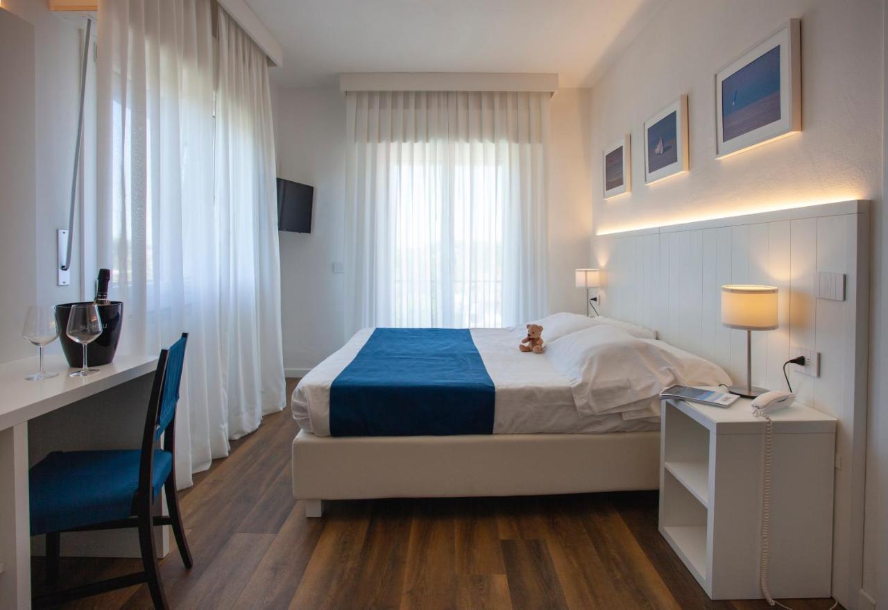 Hotel Tarabella فورتي دي مارمي المظهر الخارجي الصورة